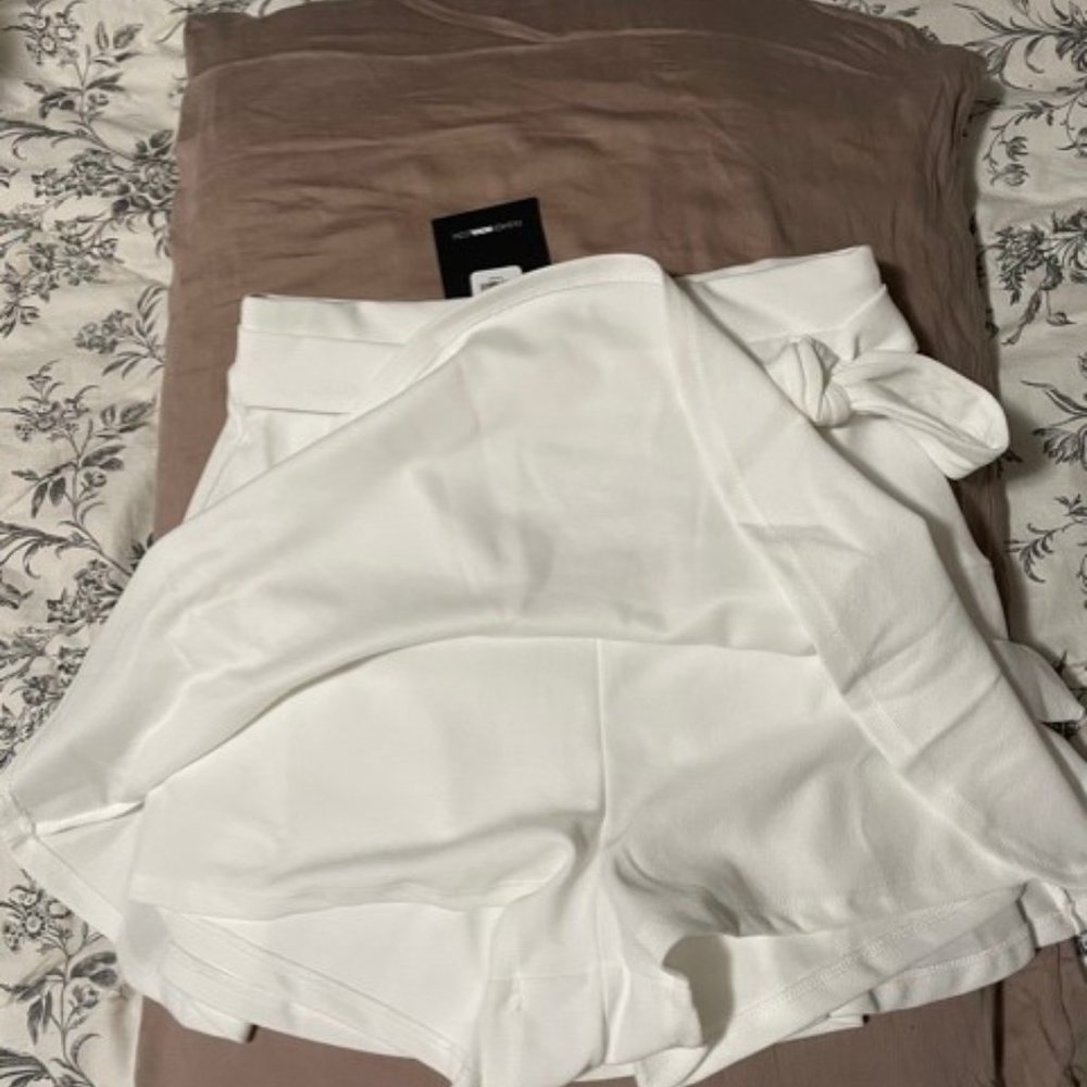 Brand New Skort - Picture 2 of 2